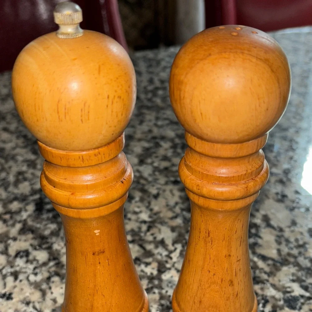MCM Wooden Salt Shaker and Pepper Mill Grinder Set 8” tall